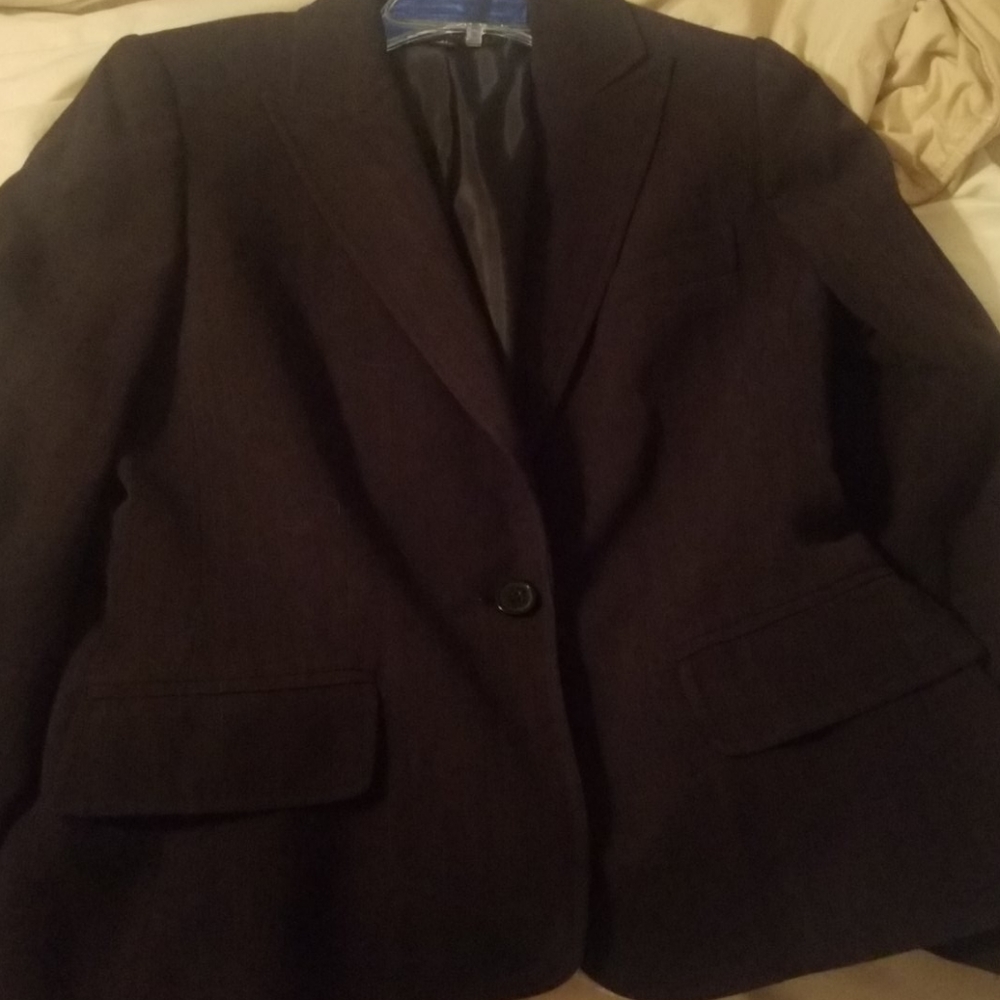 Like new suit set Anne Klein charcoal/black
